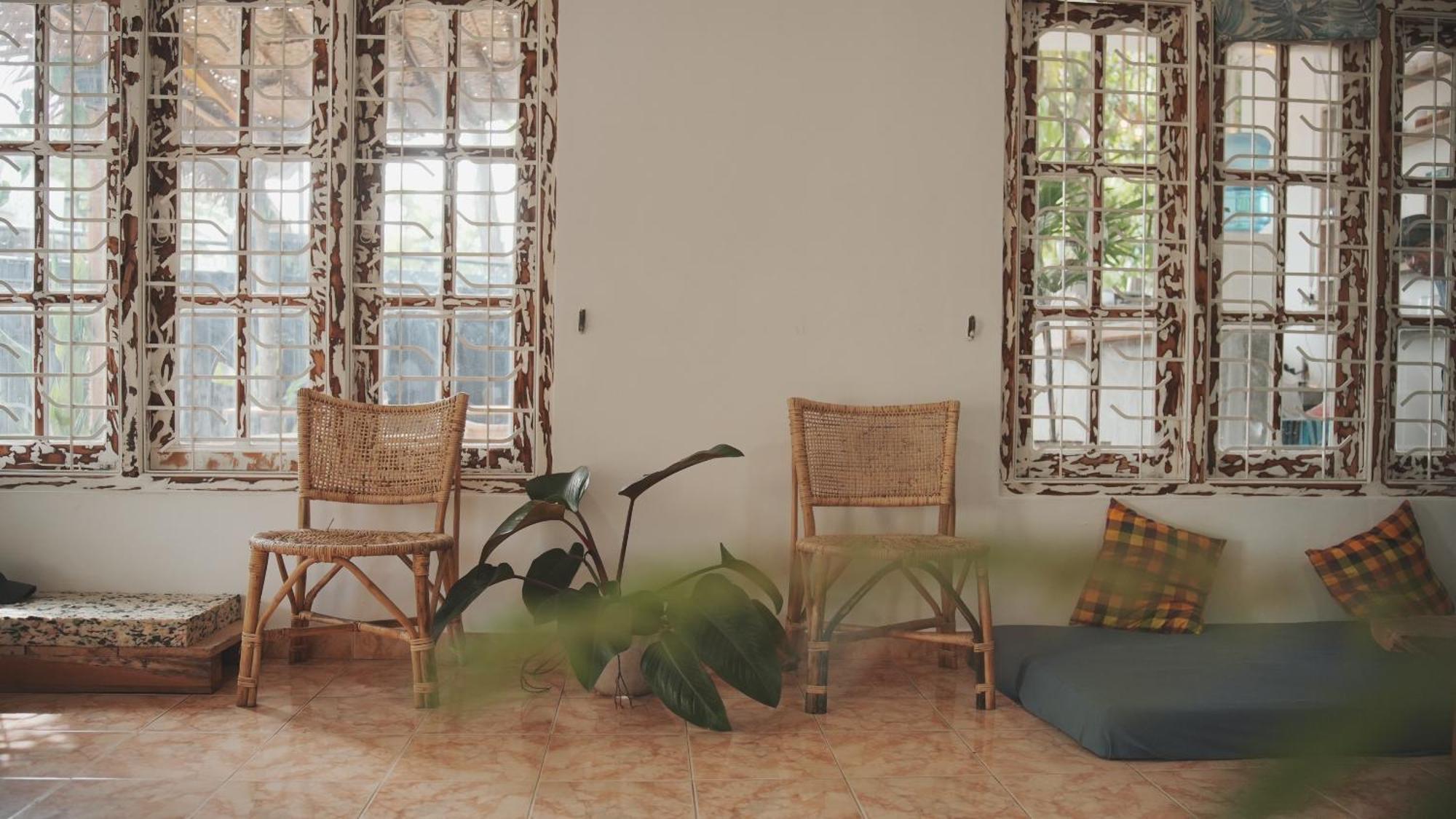 Dreamy Surf House Hotel Weligama Exterior photo